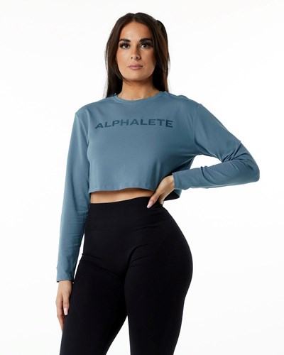 Atlantic Blue Alphalete Oversized Performance Long Sleeve Crop | 72618-VPRG