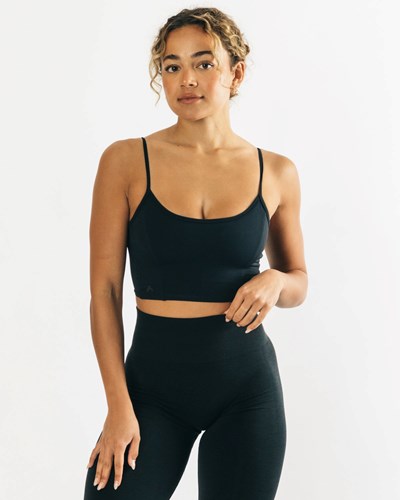 Black Alphalete Fitted Cropped Tank | 40935-KUHW