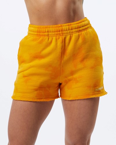 Golden Sun Alphalete Washed 3.5" Fleece Short | 36814-QEXL