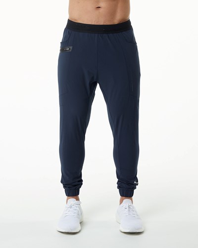 Harbor Navy Alphalete Woven 4-Way Stretch 29" Pant | 67251-IOYW