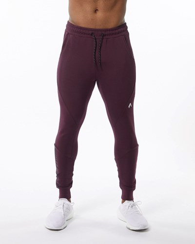 Merlot Alphalete Interlock Knit Cuffed Jogger | 79681-ITQG