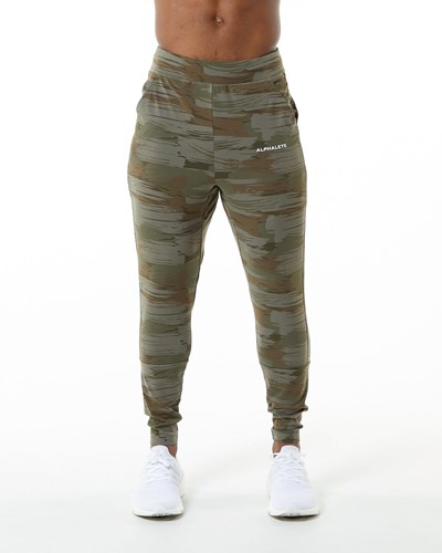 Olive Canvas Camo Alphalete 4-Way Stretch Jogger | 28567-ZKXP