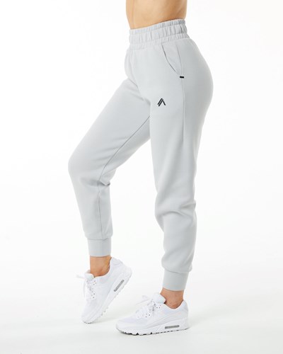 Oyster Grey Alphalete Interlock Knit Cuffed Jogger | 78145-XMPB