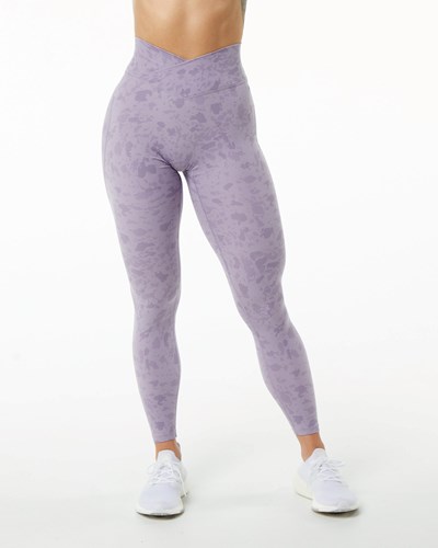 Pebble Print Misty Lilac Alphalete Single Brushed Cross-Wrapped Legging | 19734-ZYWD