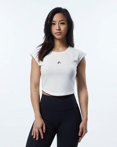 Resin Alphalete High Performance Short Sleeve Crop Tee | 34029-RISO