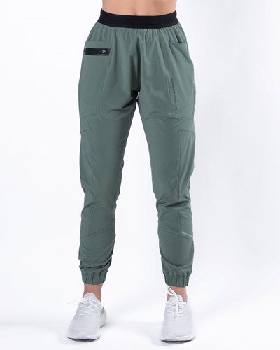 Sage Green Alphalete Woven 4-Way Stretch 28" Pant | 90374-DSQF