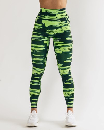 Volt Canvas Camo Alphalete All-Purpose Legging | 68937-JEXK