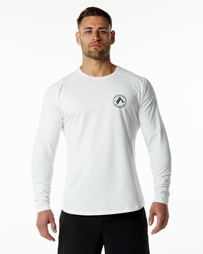 White Alphalete Fitted Performance Long Sleeve | 20719-AIYH